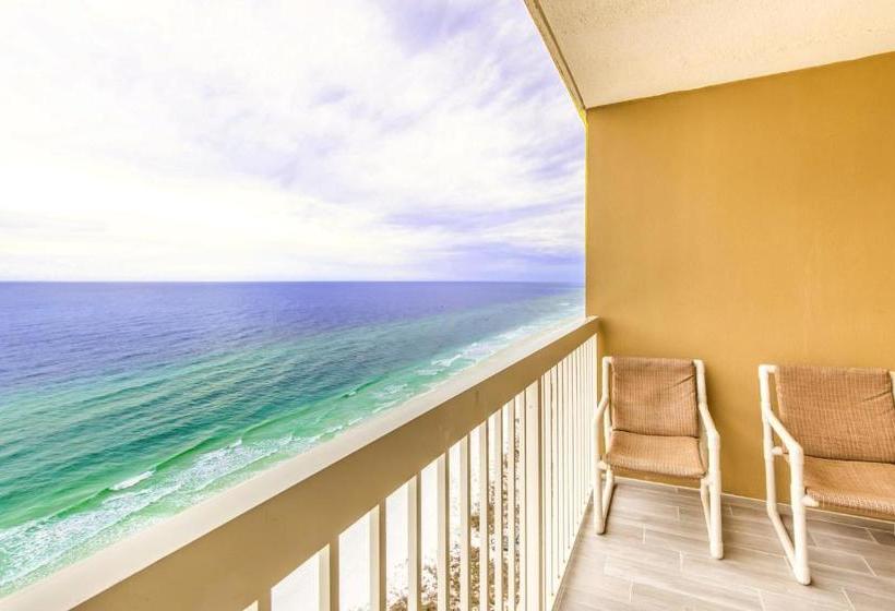 Pelican Beach Resort 2010