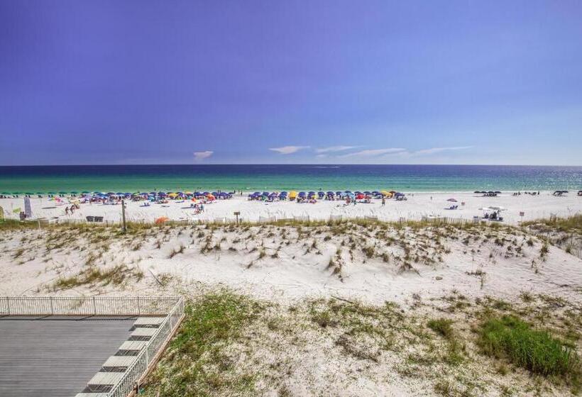 Pelican Beach Resort 308