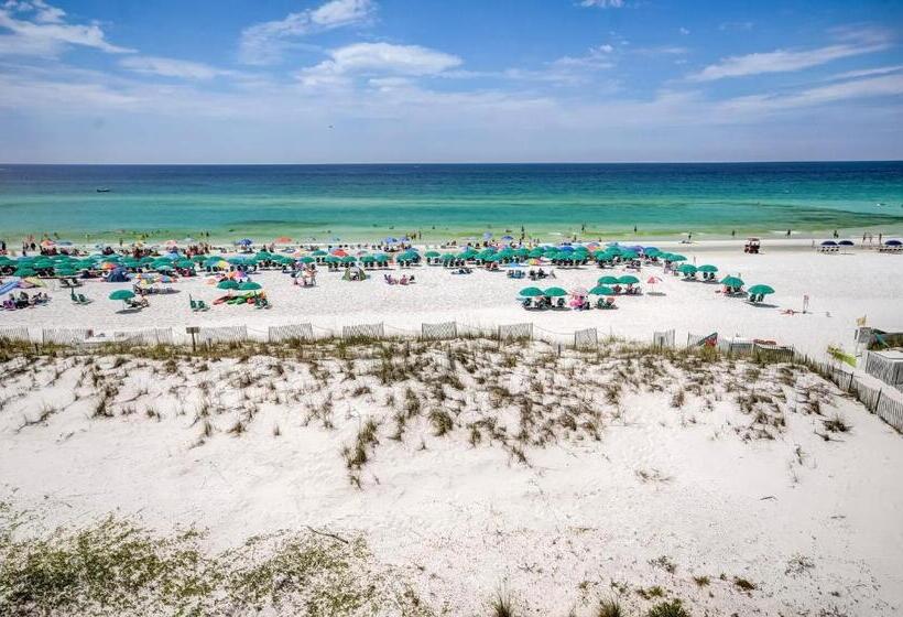 Pelican Beach Resort 308