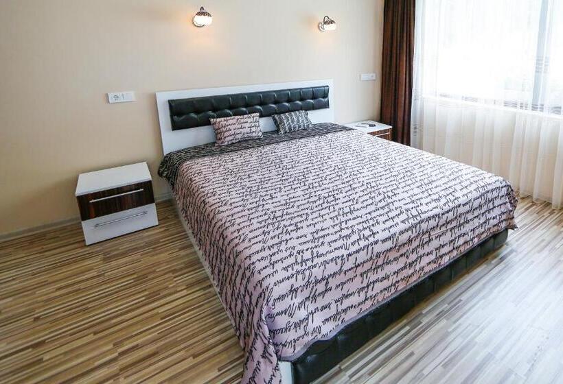 膳宿费 вила слънчев рай