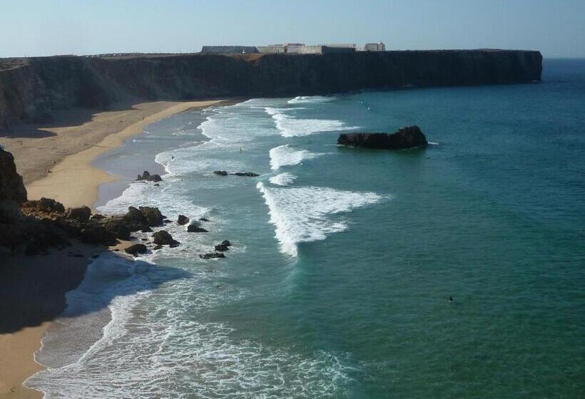 بنسيون Alojamento Mareta