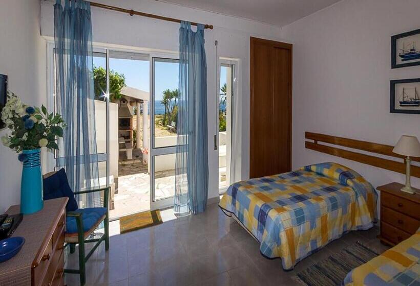 펜션 Alojamento Mareta