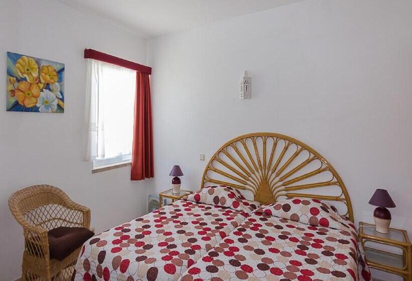 بنسيون Alojamento Mareta