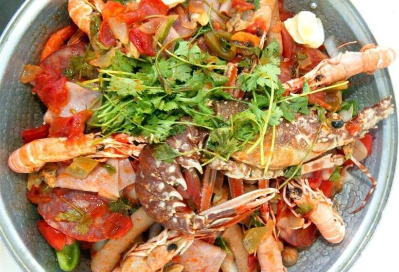 بنسيون Alojamento Mareta