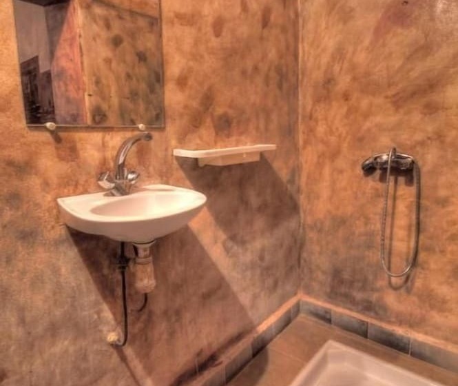 膳宿费 Kasbah Tifaoute Ait Ben Haddou