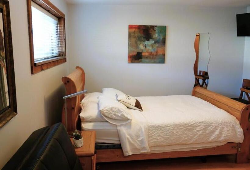 פנסיון Caruso's Accommodation