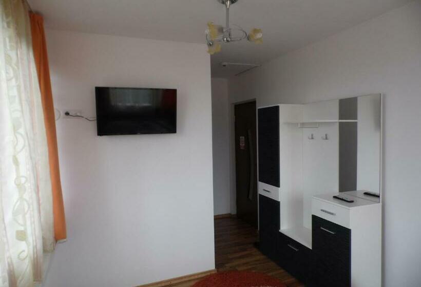 بنسيون Casa Miruna