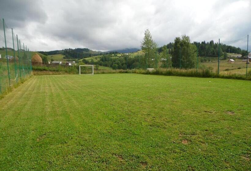 بنسيون Casa Miruna