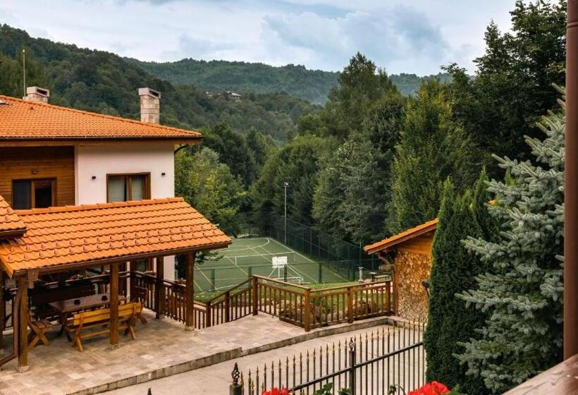 膳宿费 Chalet Balkan