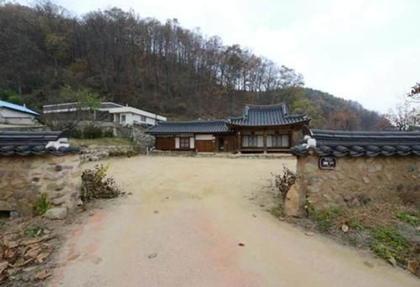 بنسيون Chojeondaek