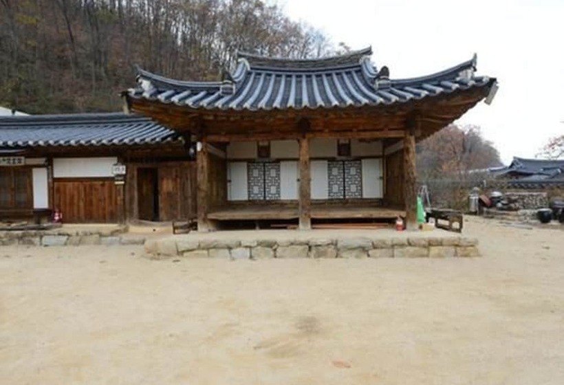 بنسيون Chojeondaek