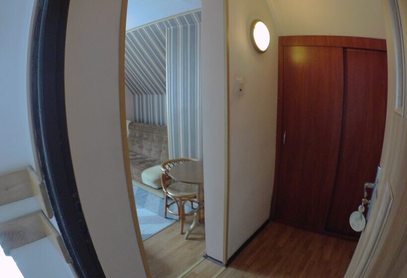 פנסיון Domlesny