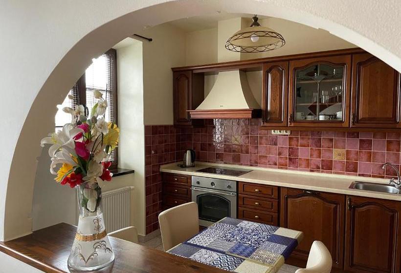 Пансион četnická Stanice Hluboká