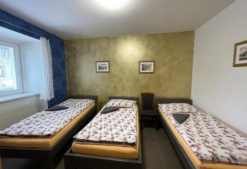 Пансион četnická Stanice Hluboká