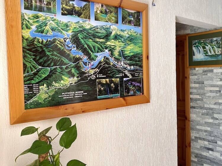 פנסיון Guest House Plitvice Waterfall