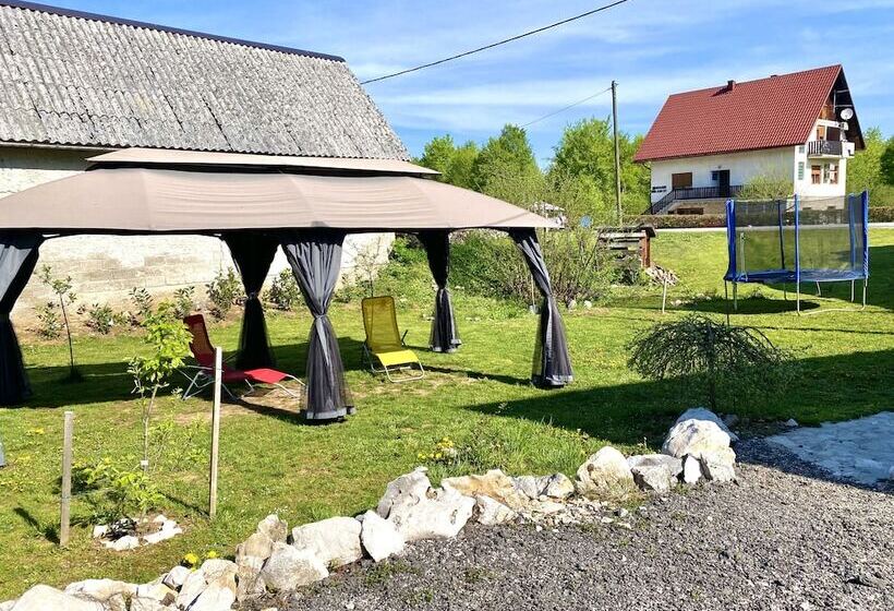 بنسيون Guest House Plitvice Waterfall