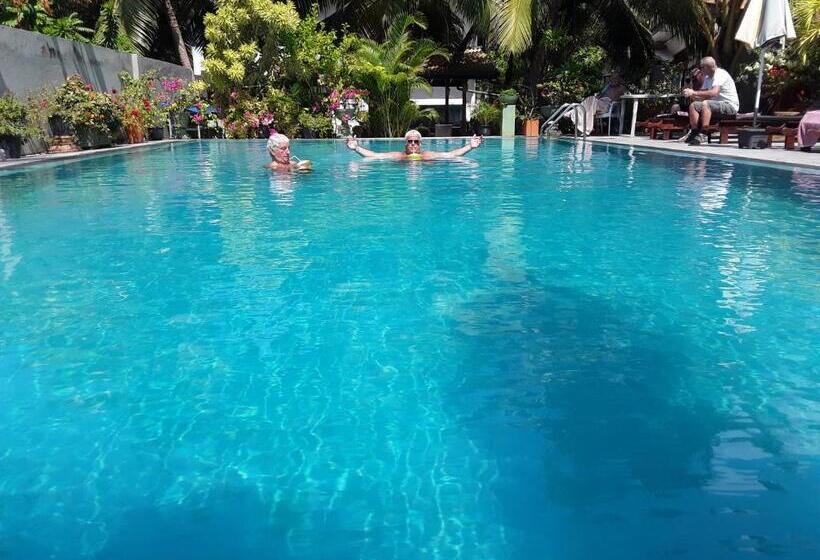 펜션 Karl Holiday Bungalow