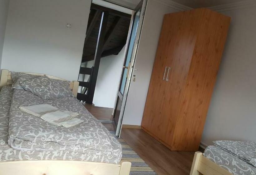 ペンション Korond Mako Panzio