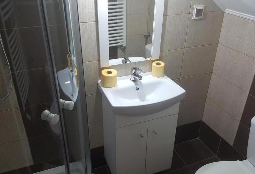 ペンション Korond Mako Panzio