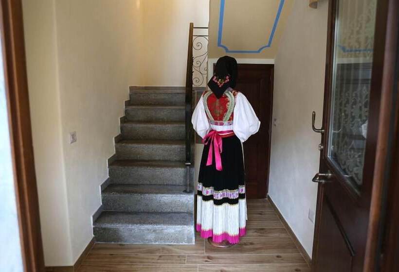 פנסיון L  Affittacamere Funtanedda