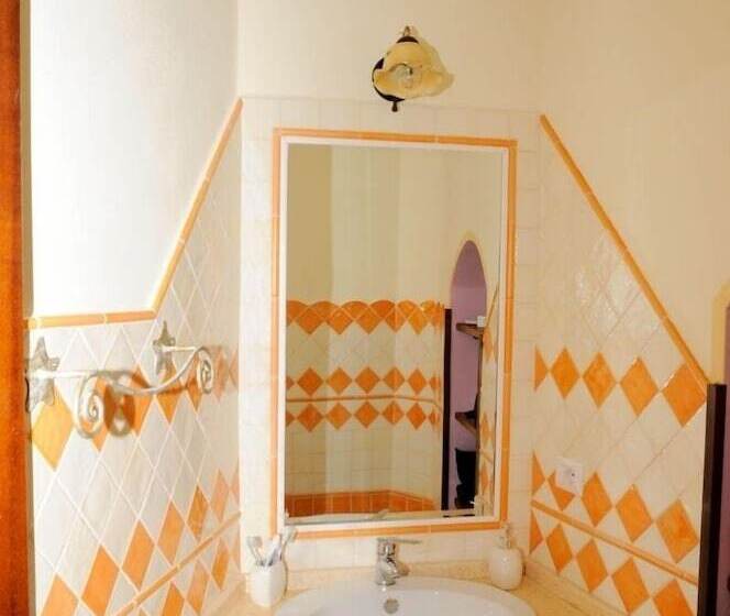 פנסיון L  Affittacamere Funtanedda