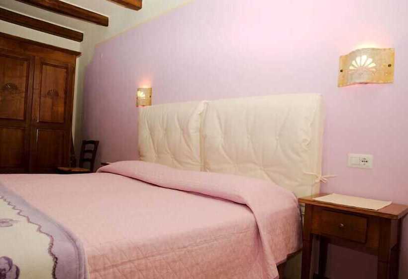 פנסיון L  Affittacamere Funtanedda