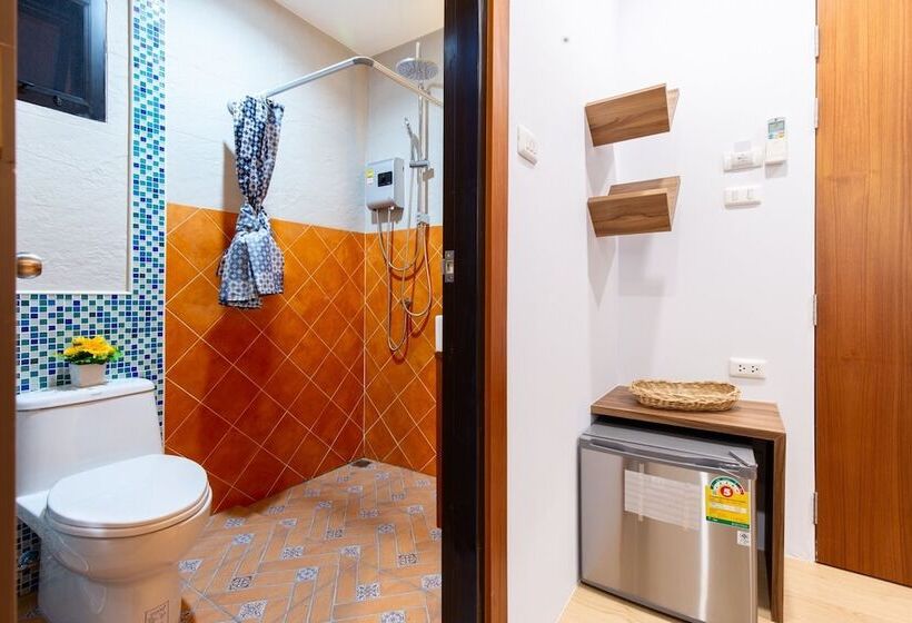 Пансион Lilliput Riverside Bangkachao