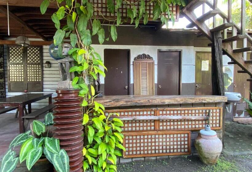 펜션 Mount Pinatubo Base Camp At Casa Hermogina