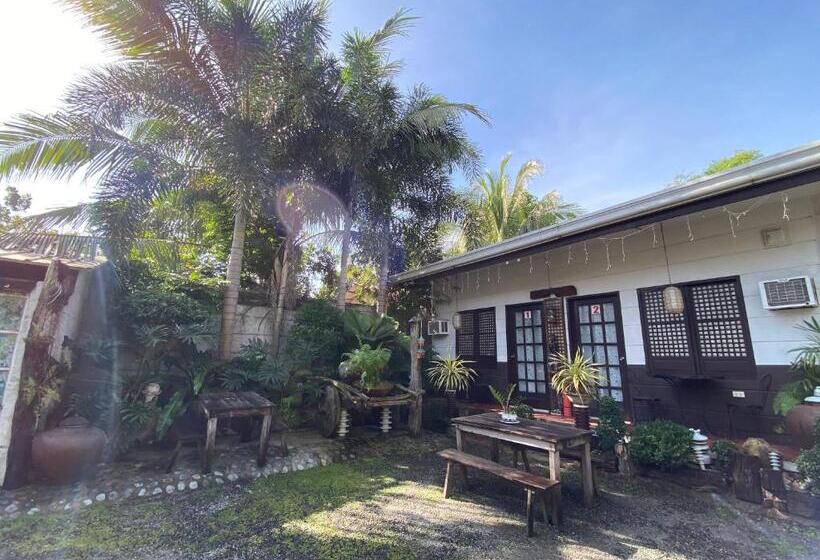 펜션 Mount Pinatubo Base Camp At Casa Hermogina