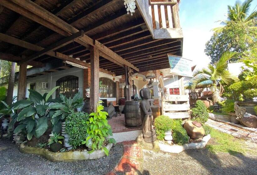 펜션 Mount Pinatubo Base Camp At Casa Hermogina