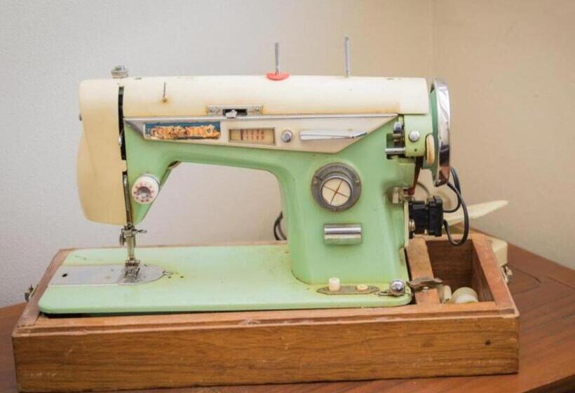 ペンション Ou Skool Guesthouse