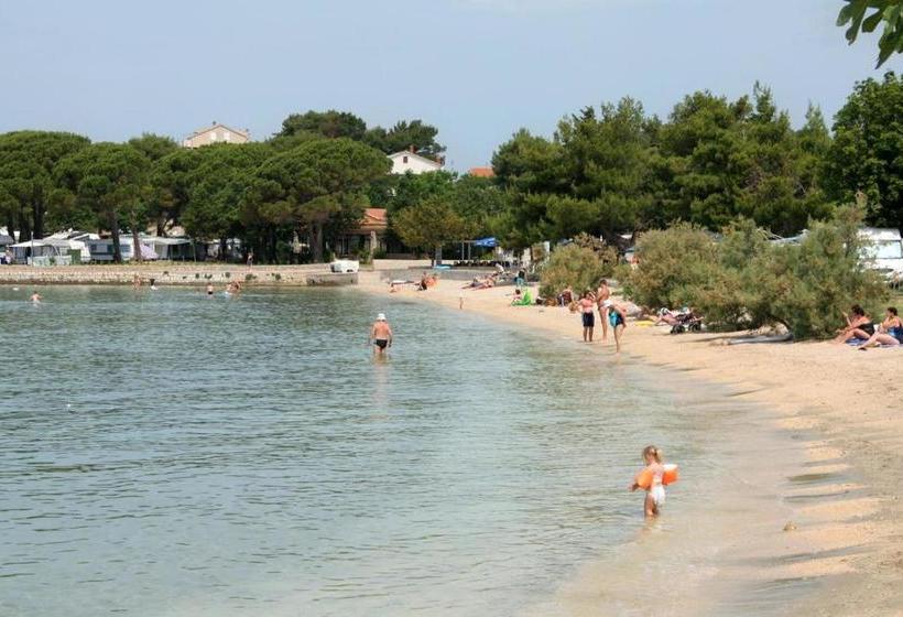 Пансион Rooms By The Sea Banjol, Rab   11716