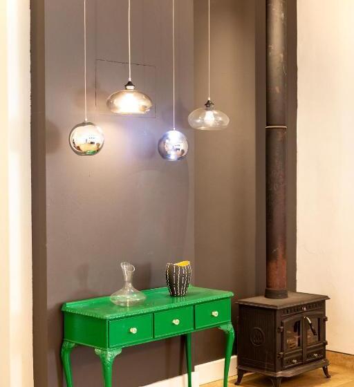 펜션 Taunton Manor