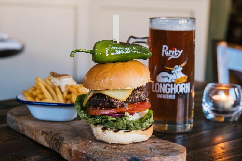 بنسيون The Black Boy