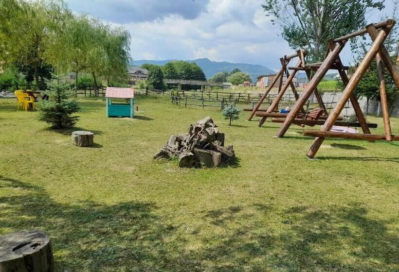 Pensiunea Trei Ponei