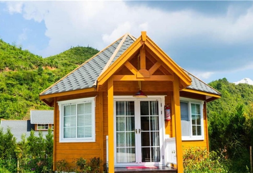 Курорт Southeastern Flying Tiger Manor