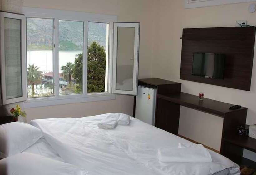 Rosa Otel