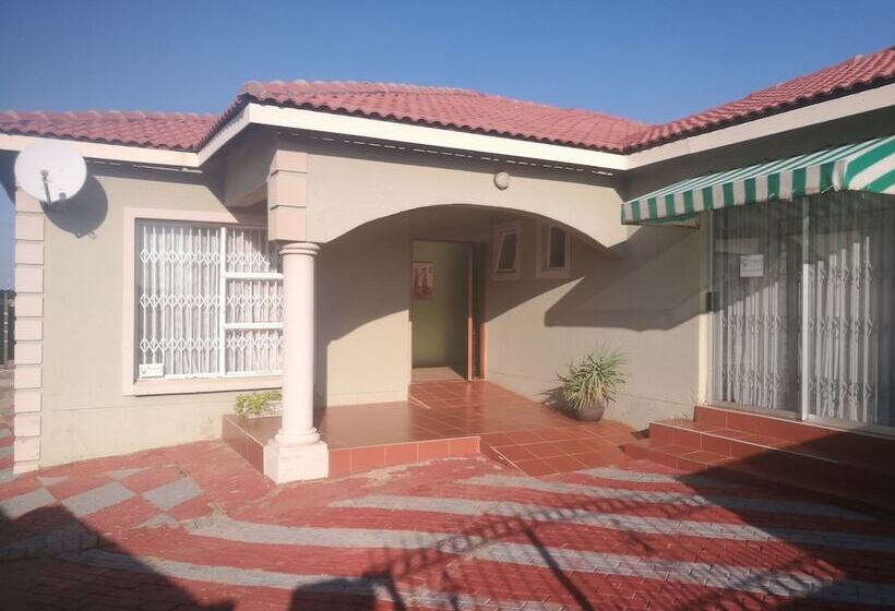 צימר Sharons Guesthouse