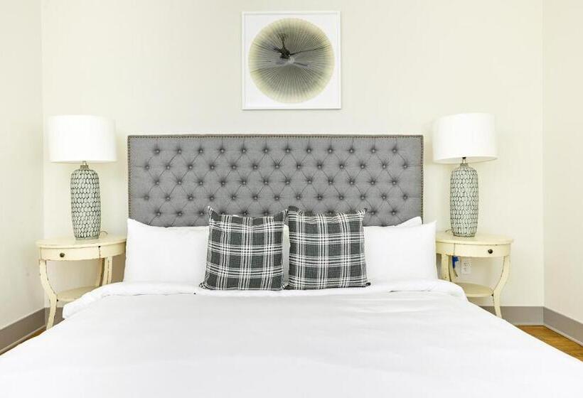 Sonder Telfair Square