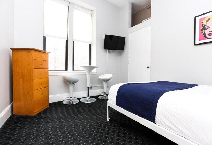 Stylish Downtown Studio In The Southend, C.ave #24