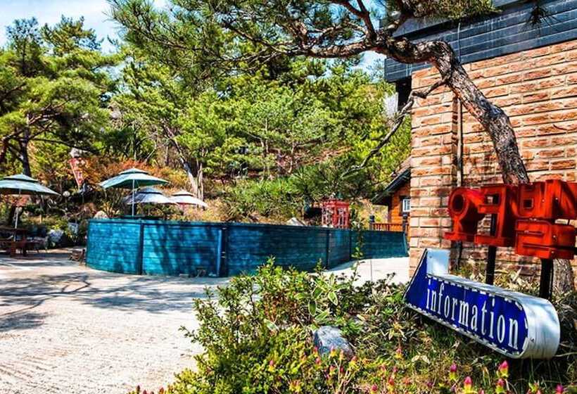 Taean Oak Vill Pension