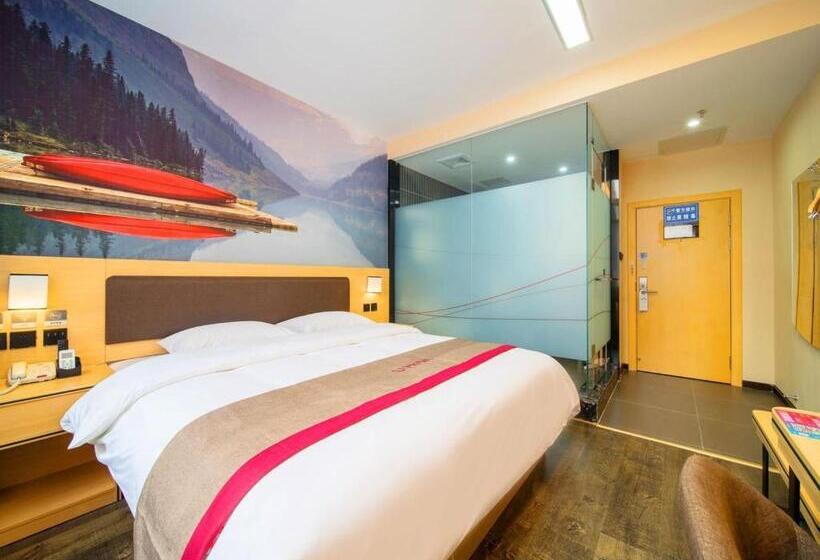 Thank Inn Plus Hotel Guizhou Zunyi Old Railway Station