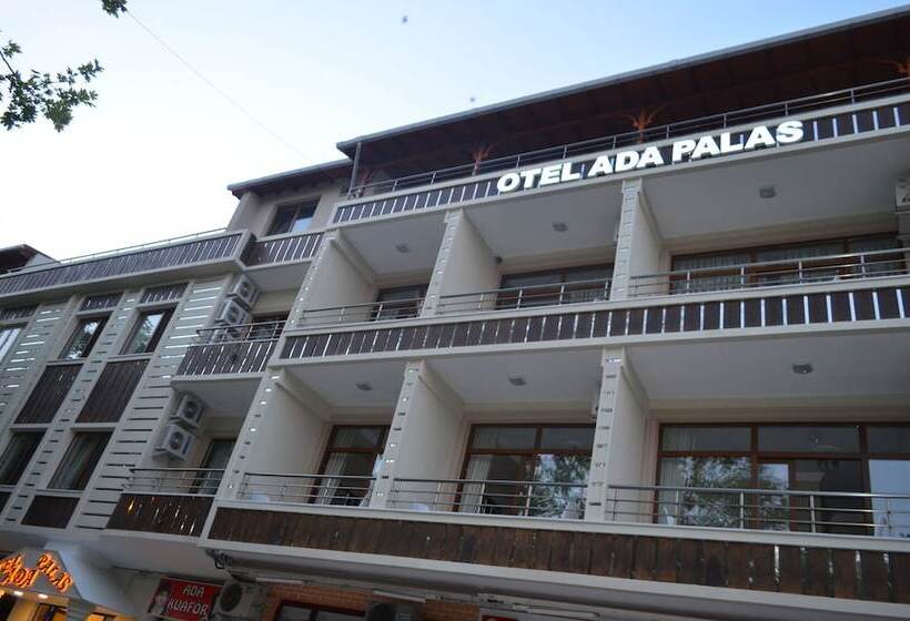 Ada Palas Otel