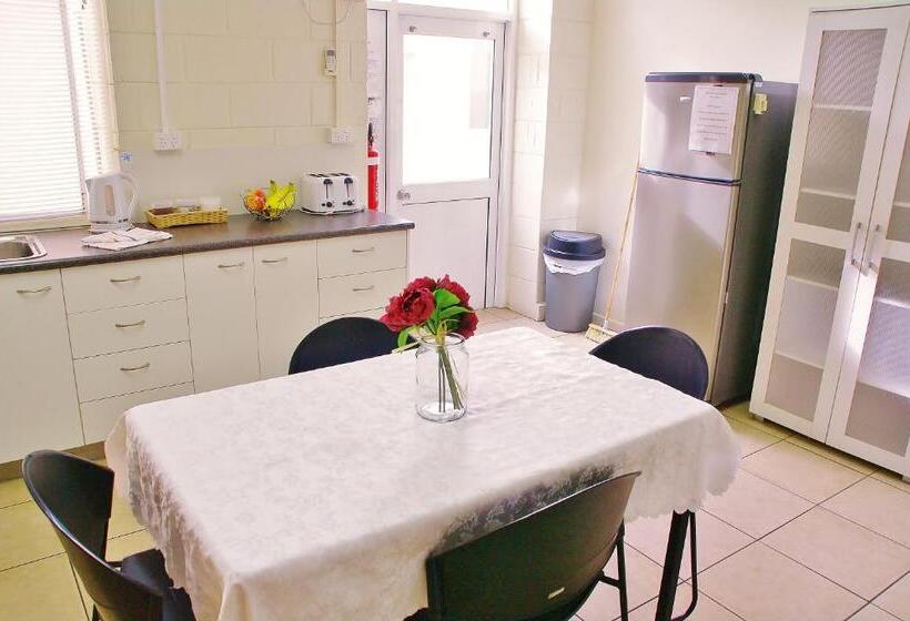 هاستل Accommodation @ Isa