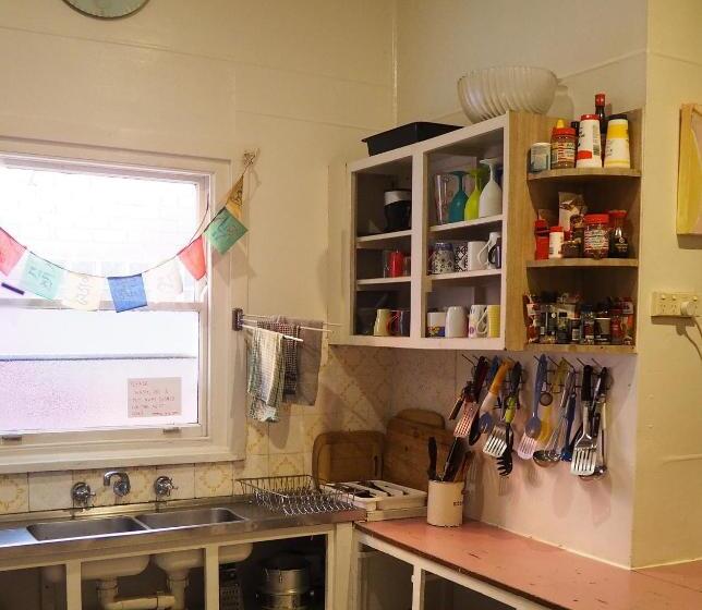 فندق صغير Flying Fox Backpackers