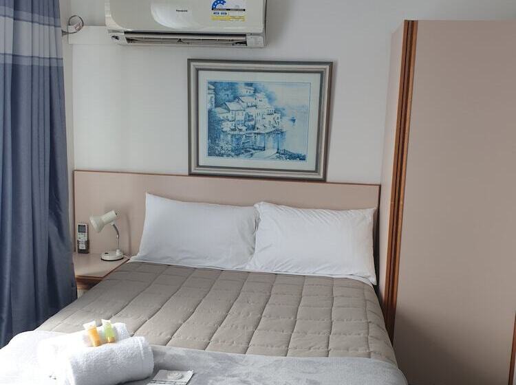 Общежитие Forstay Motel