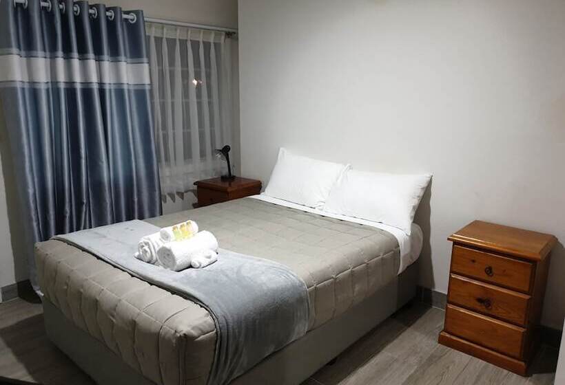 הוסטל Forstay Motel