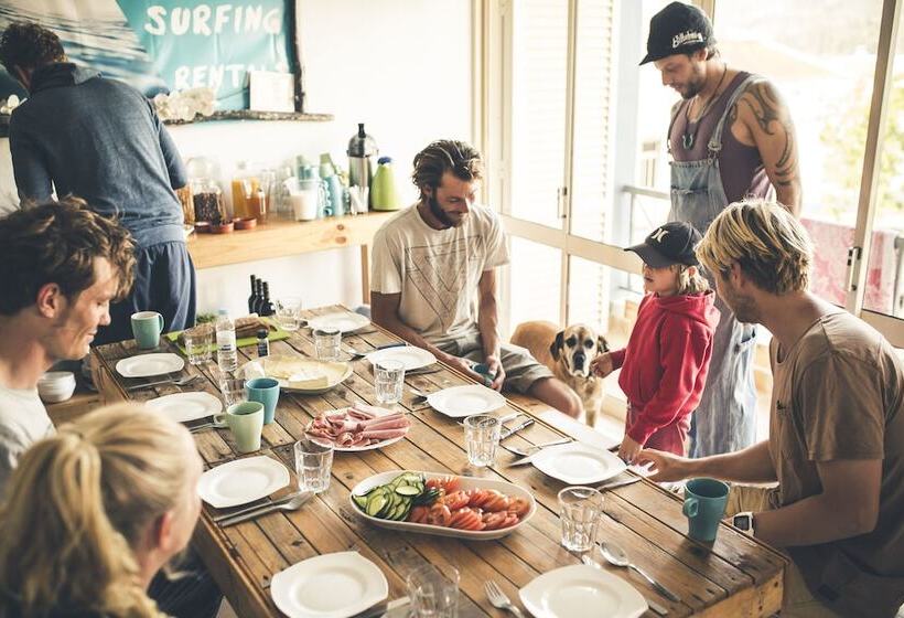 ベッドアンドブレックファースト Atlantic Lodge