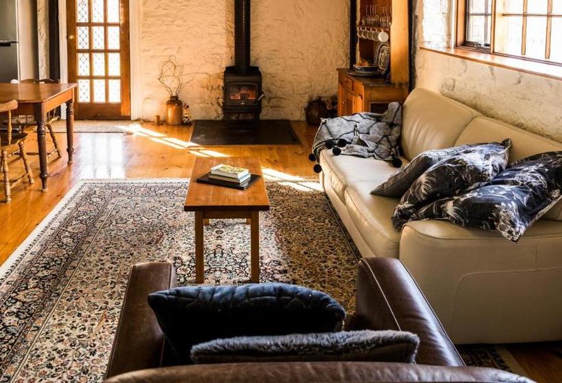 צימר Daisy Bank Cottages