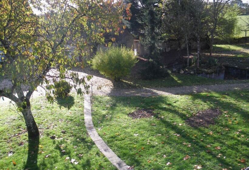 민박 Domaine De La Touche